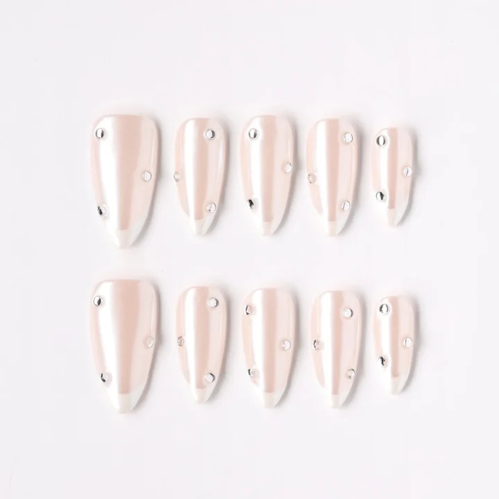 Aurora Gem, press-on nail set, almond, medium